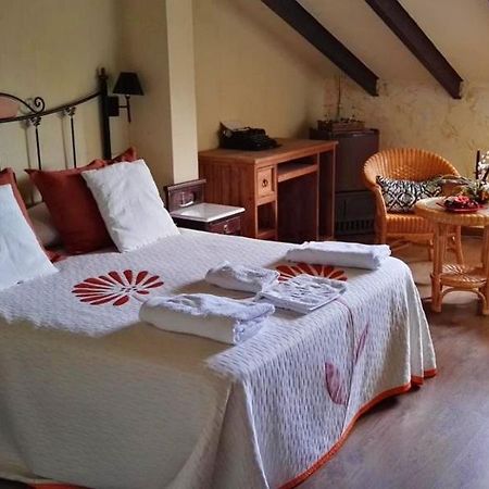 Hospederia Tia Maria Hotel Casillas Екстериор снимка